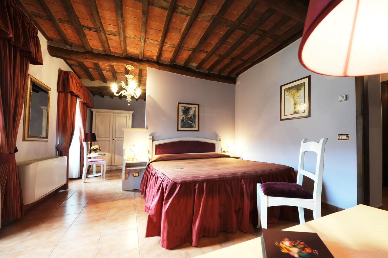 Antica Locanda San Leonardo 1554 Ghivizzano エクステリア 写真