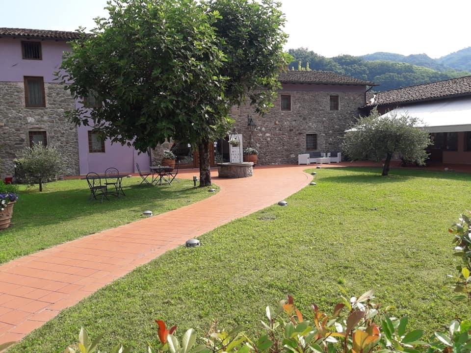Antica Locanda San Leonardo 1554 Ghivizzano エクステリア 写真